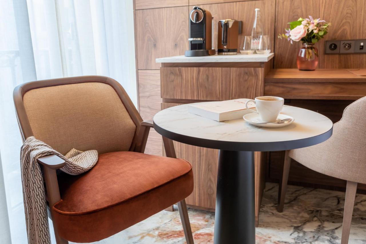 Intercontinental Paris Champs Elysees Etoile By Ihg Exteriör bild