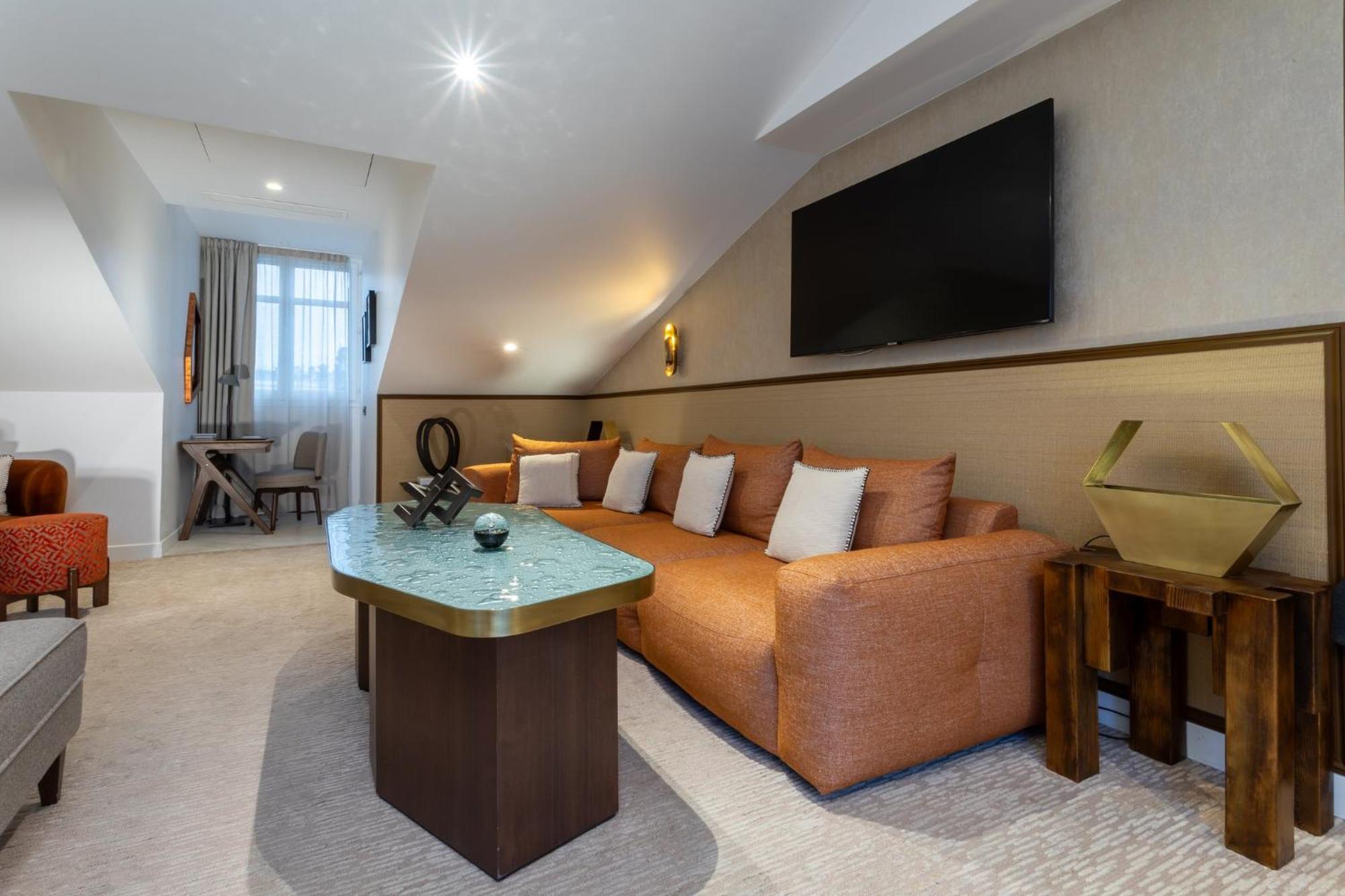 Intercontinental Paris Champs Elysees Etoile By Ihg Exteriör bild